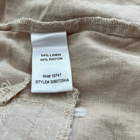 Land ‘n Sea Washable Linen Blend Shorts. Size M - Picture 7 of 9